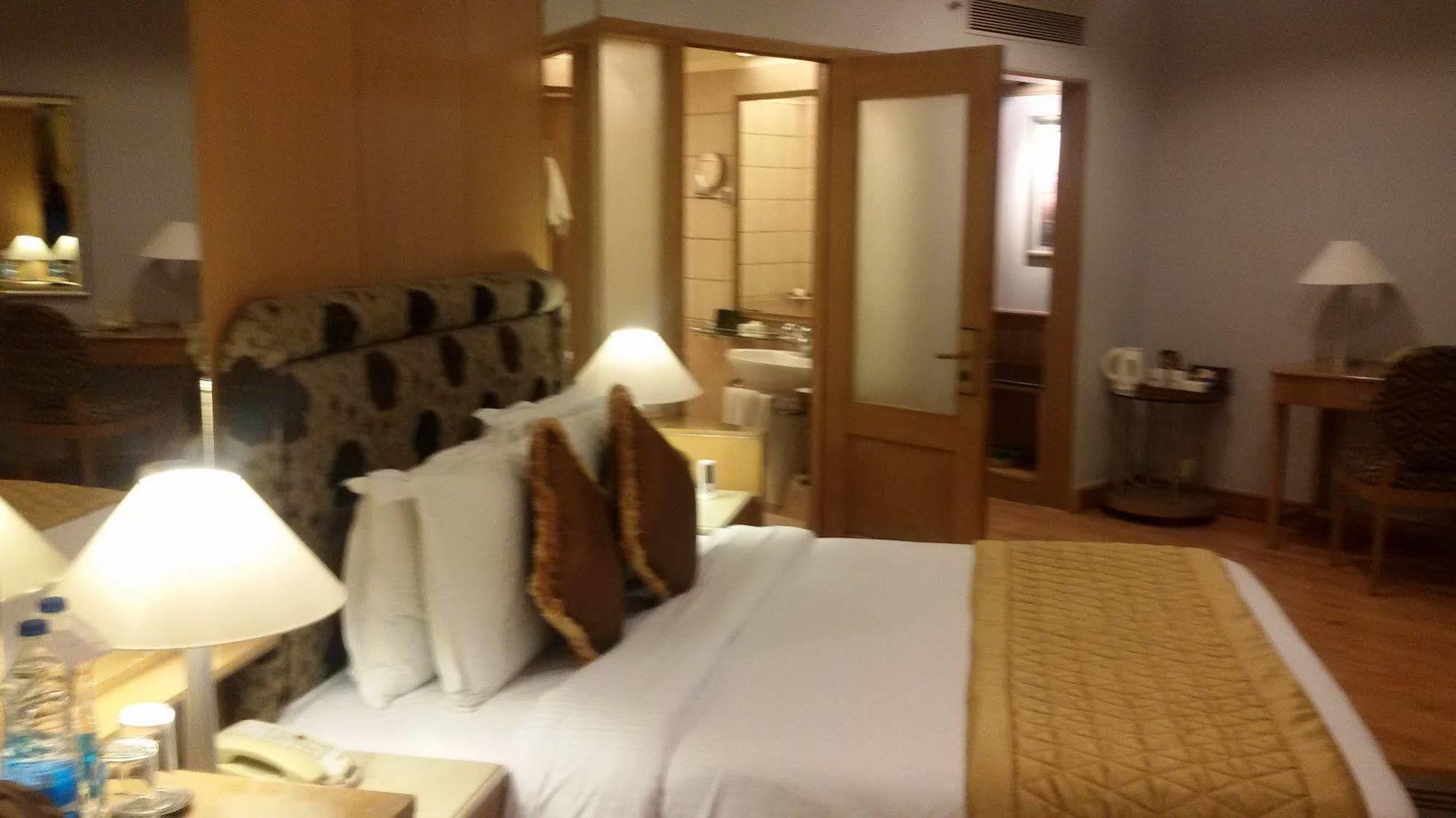 Park Plaza Chennai Omr Hotel Ngoại thất bức ảnh